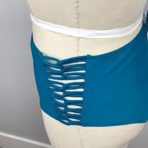 Teal strappy full bikini set - Picture 7 of 8